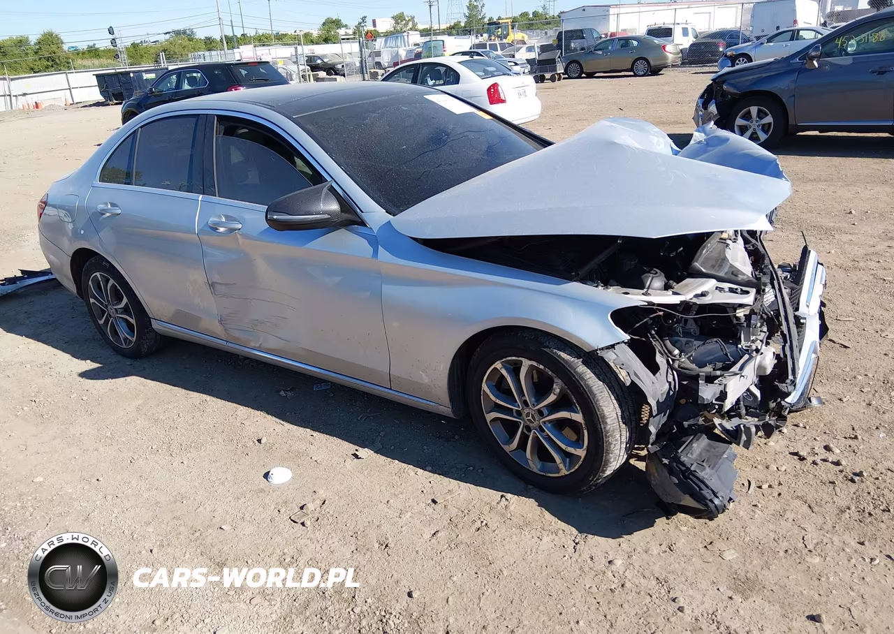 2017 Mercedes-Benz C 300 4Matic – zdjęcie 1 z 22