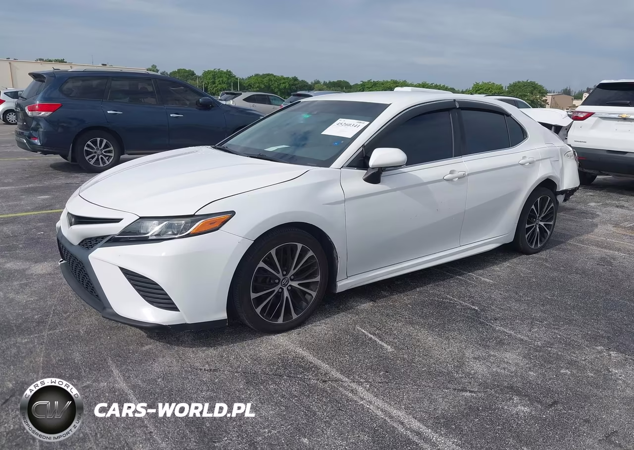 2018 Toyota Camry Se VIN:4T1B11HK0JU154103 - 2