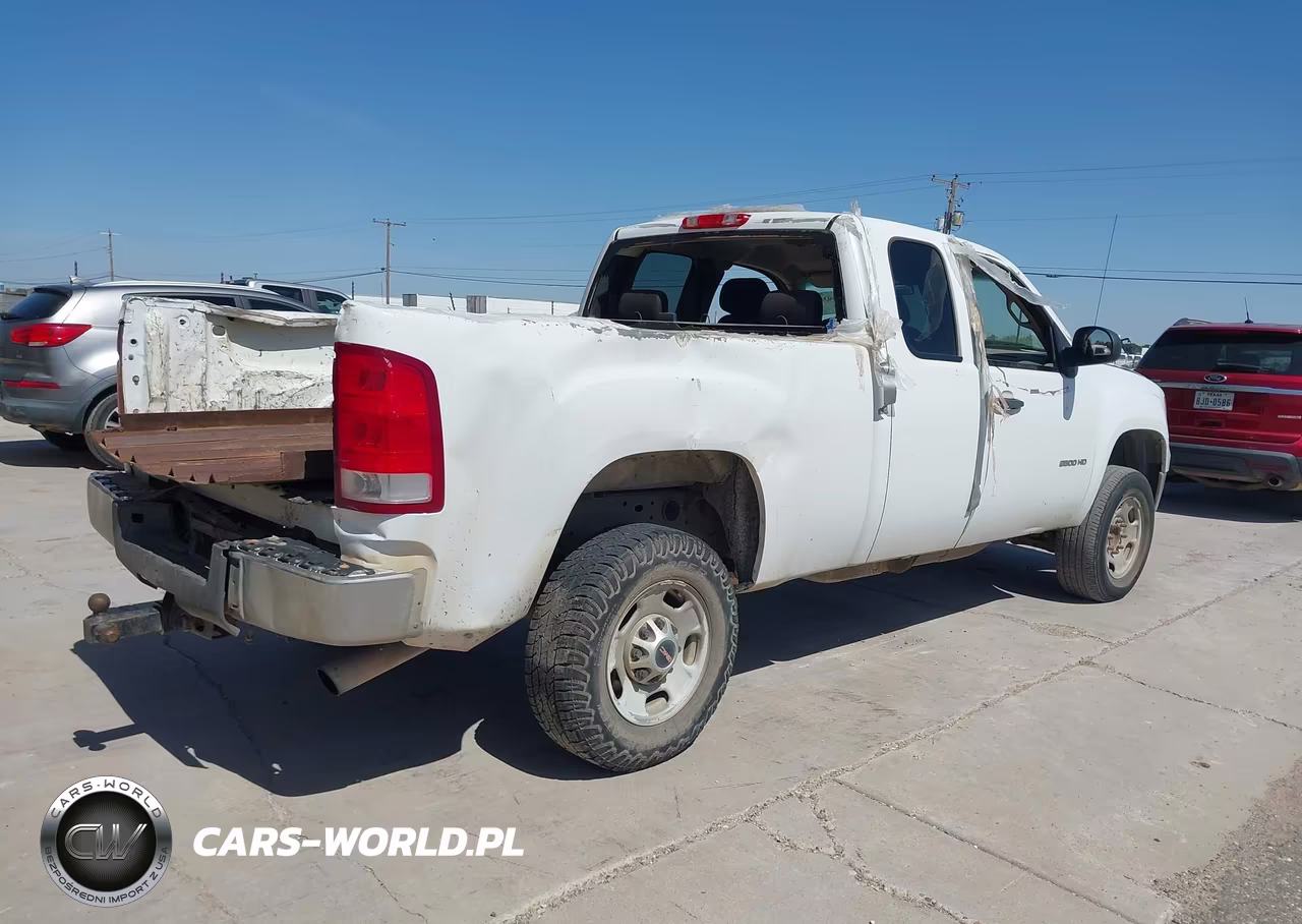 2011 GMC Sierra 2500Hd Work Truck VIN:1GT21ZCG4BZ446623 - 4