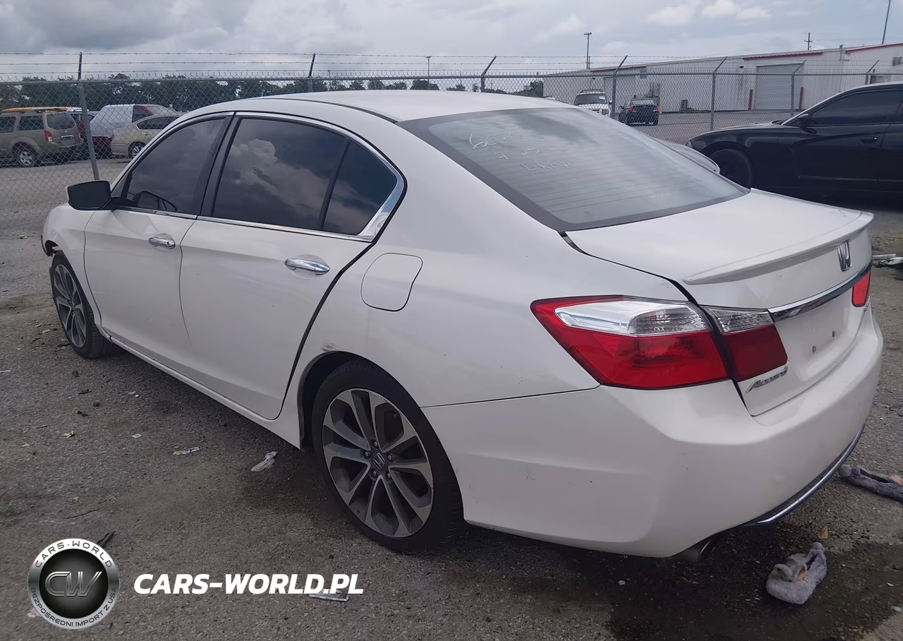 2015 Honda Accord Sport VIN:1HGCR2F52FA107007 - 3