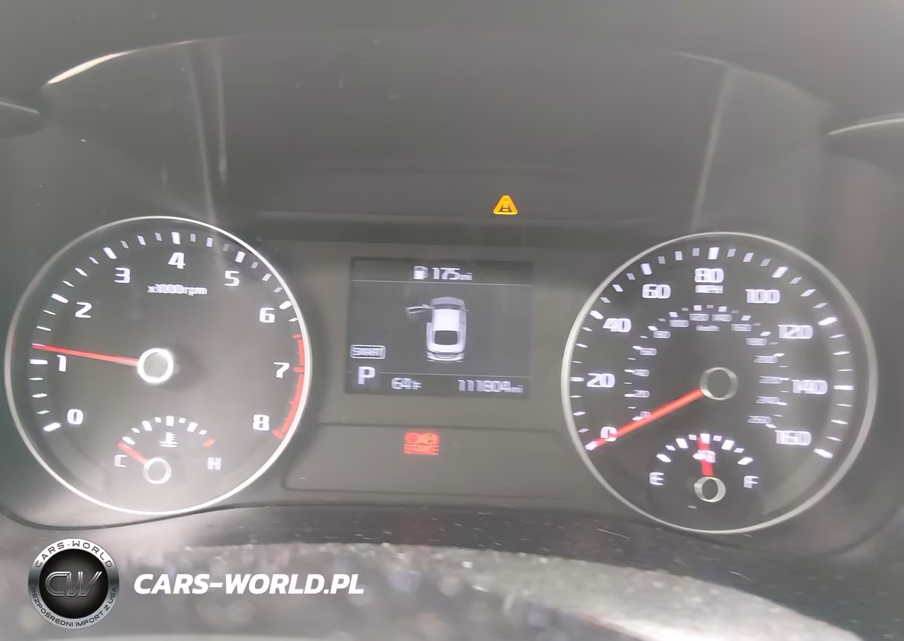 2019 Kia Forte Lxs VIN:3KPF24AD5KE024947 - 7