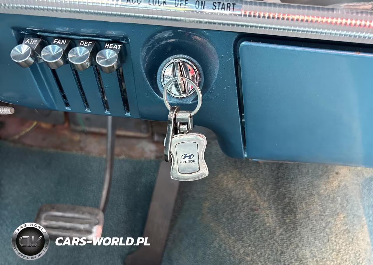 1962 Chevrolet Impala VIN:21569J100495 - 11