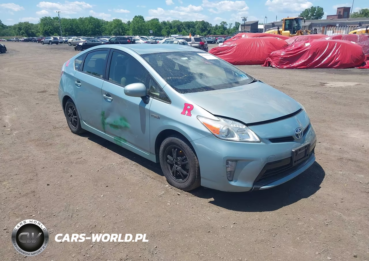2014 Toyota Prius Two – zdjęcie 1 z 18