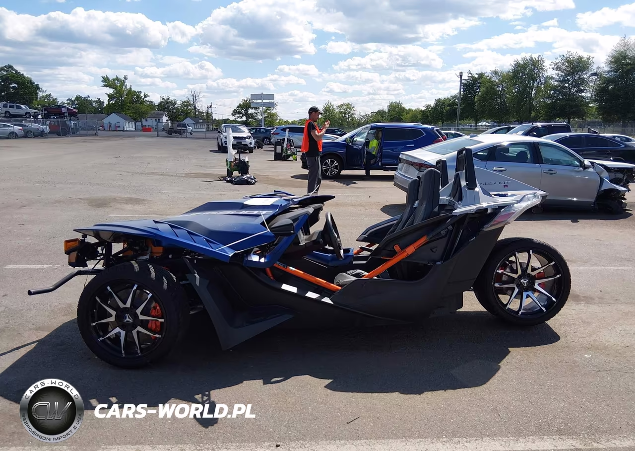 2022 Polaris Slingshot R VIN:57XAARGB4N8149606 - 12