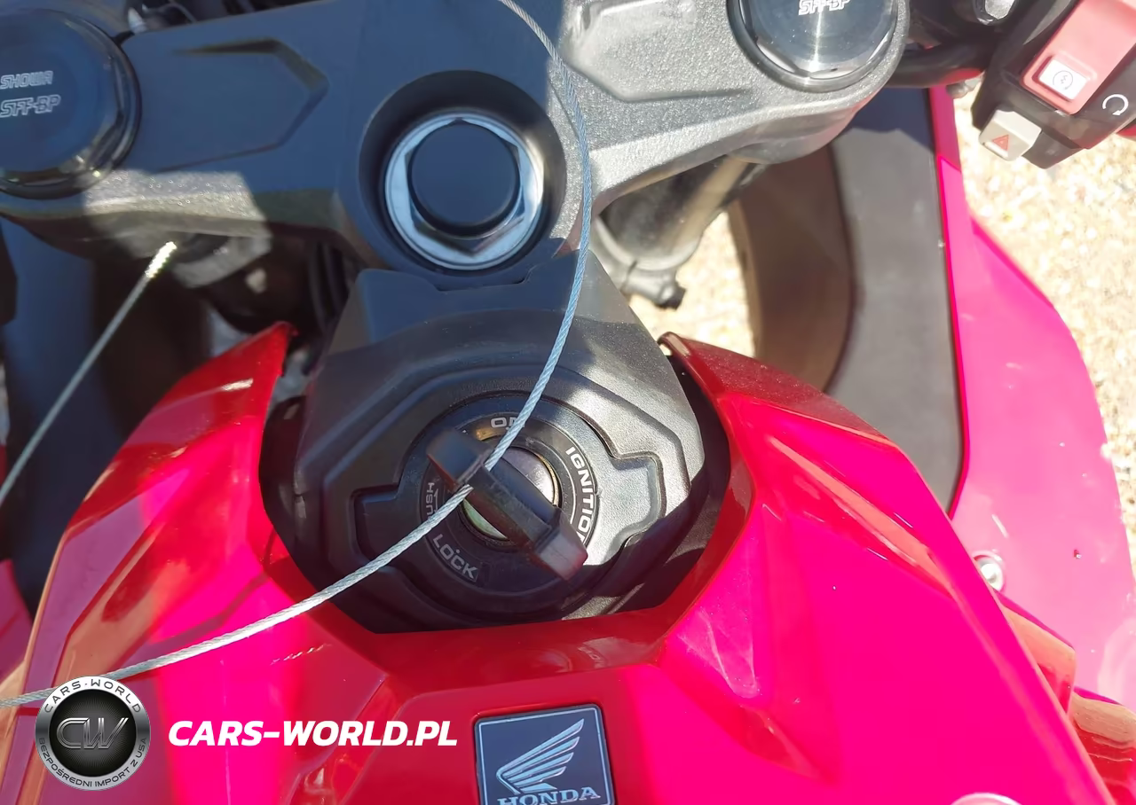 2024 Honda Cbr650 R VIN:MLHRH1557R5000424 - 11