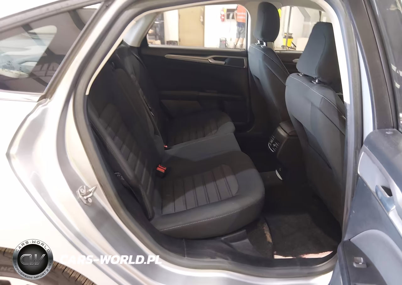 2020 Ford Fusion Hybrid Se VIN:3FA6P0LU3LR233580 - 8