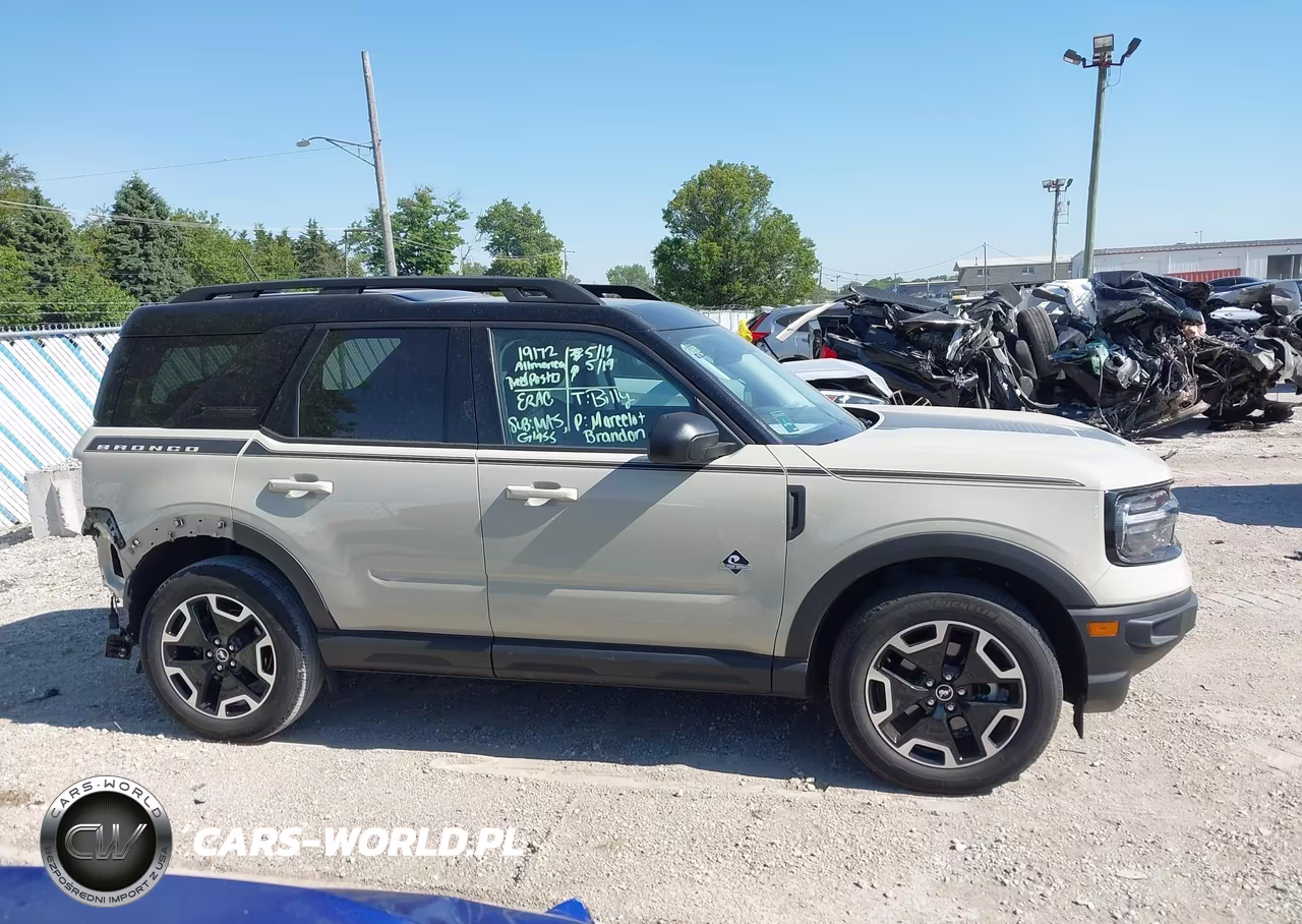 2024 Ford Bronco Sport Outer Banks VIN:3FMCR9C68RRE02218 - 14
