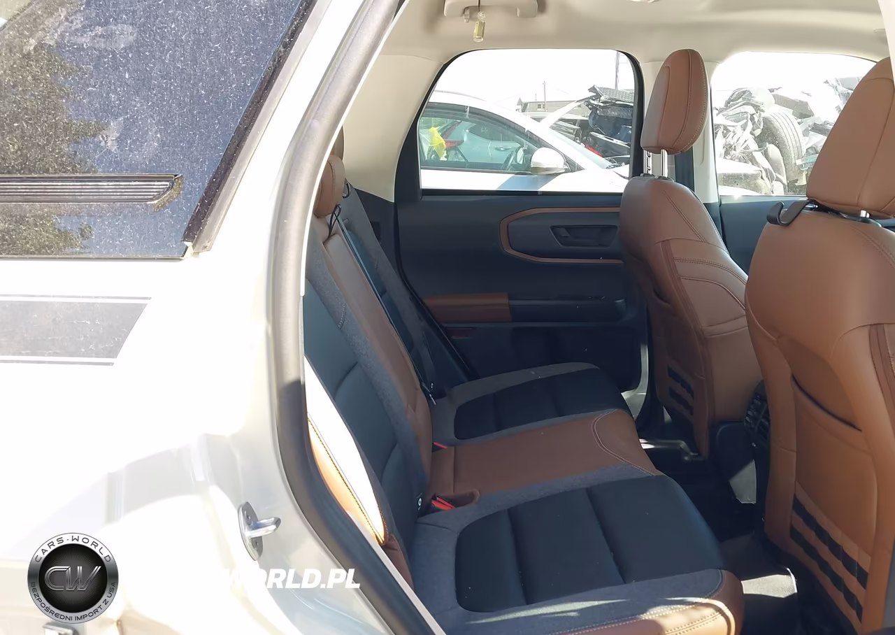 2024 Ford Bronco Sport Outer Banks VIN:3FMCR9C68RRE02218 - 8