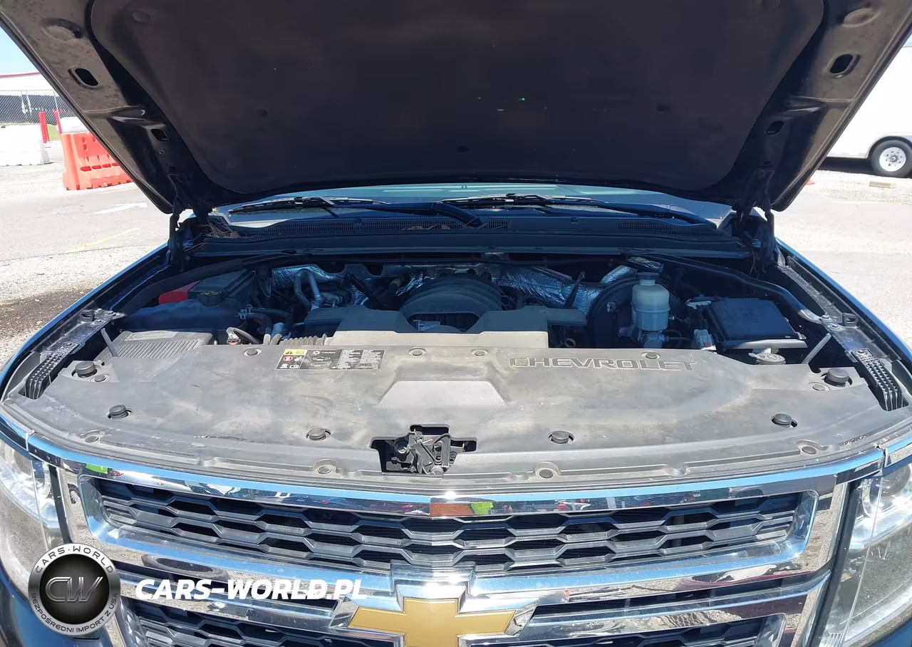 2015 Chevrolet Tahoe Lt VIN:1GNSKBKC4FR635501 - 10