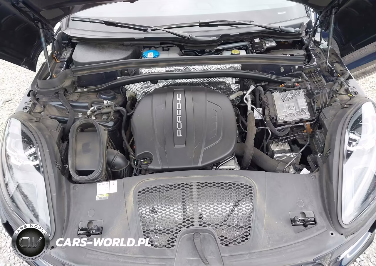 2021 Porsche Macan VIN:WP1AA2A50MLB17815 - 10