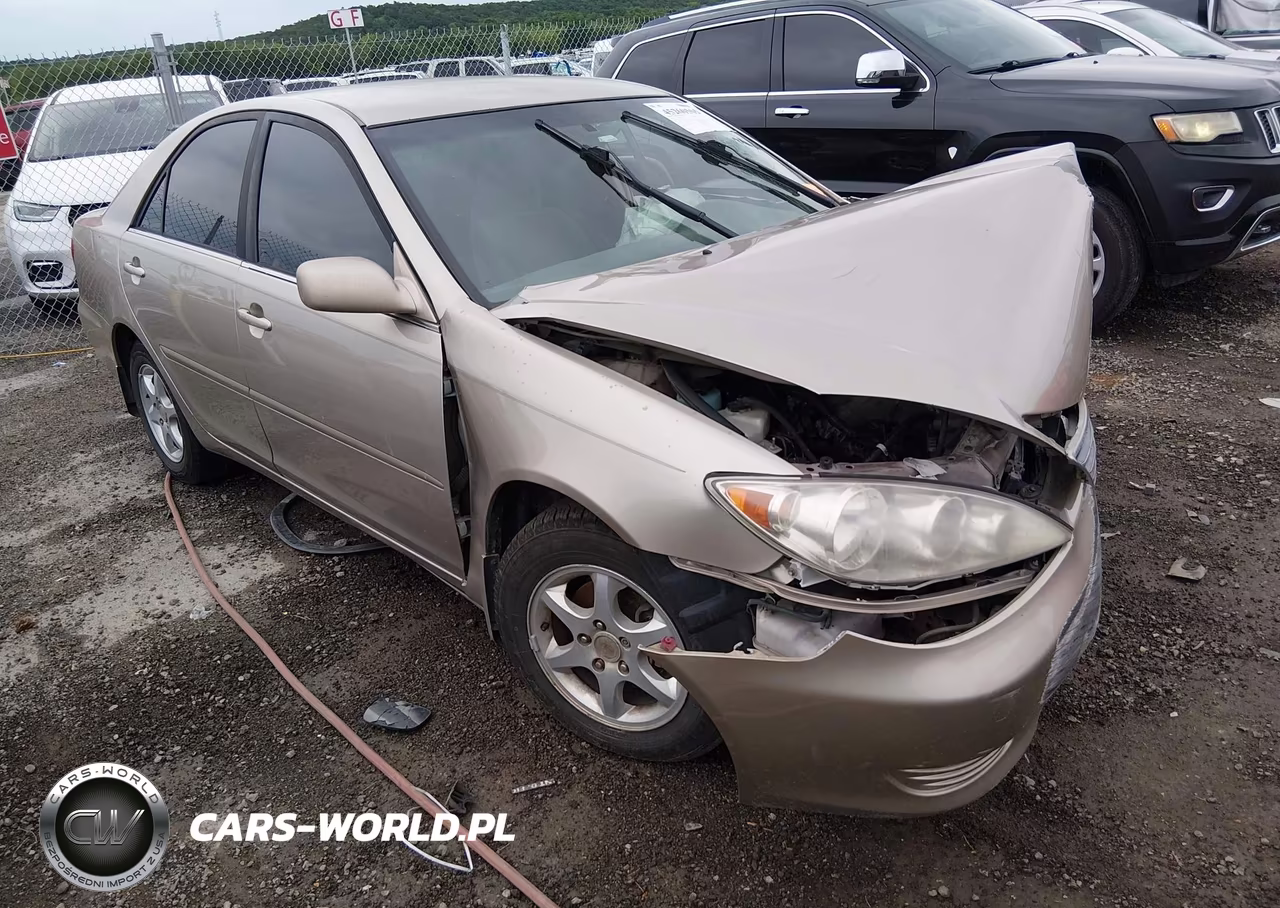 2005 Toyota Camry Le