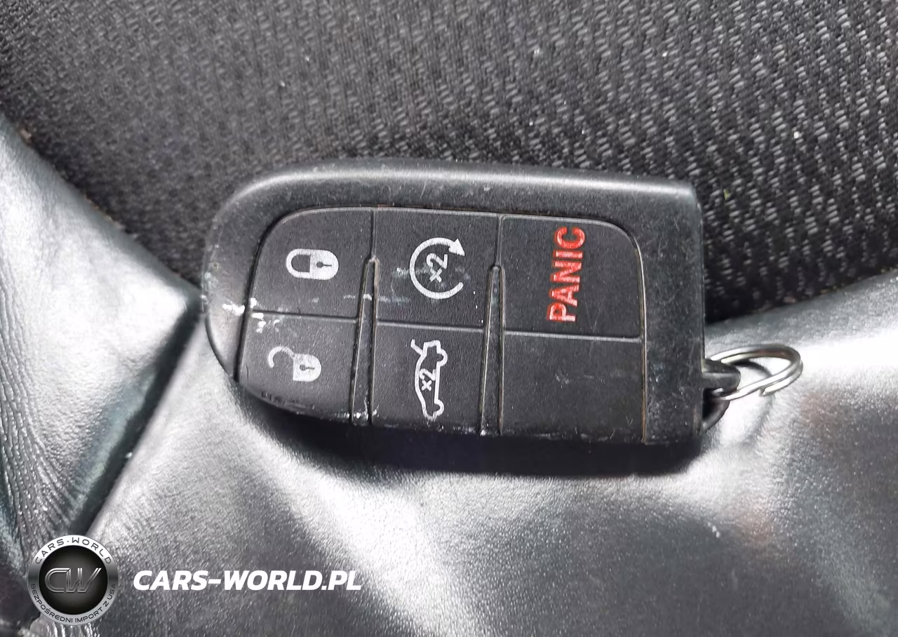 2015 Chrysler 200 S VIN:1C3CCCBBXFN550441 - 11