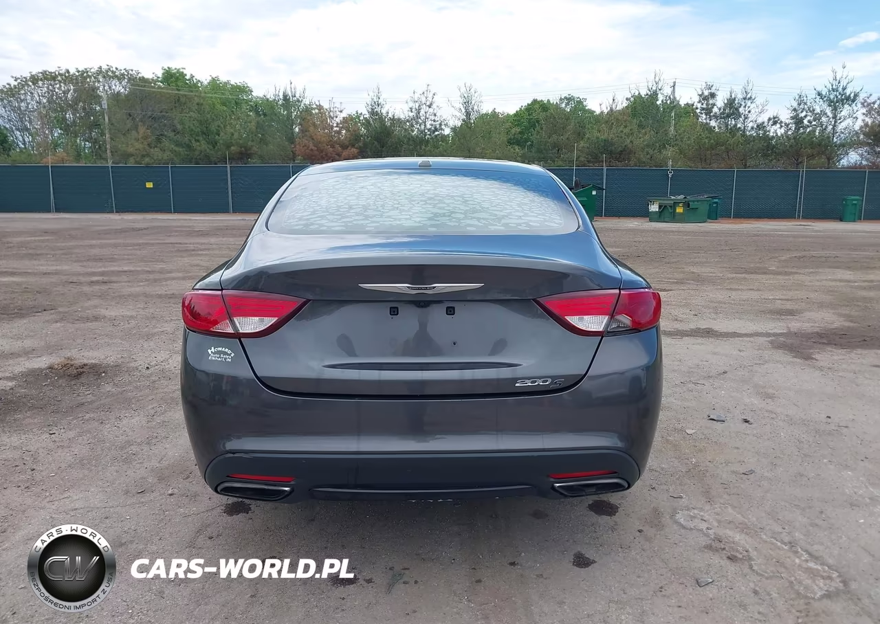 2015 Chrysler 200 S VIN:1C3CCCBBXFN550441 - 16