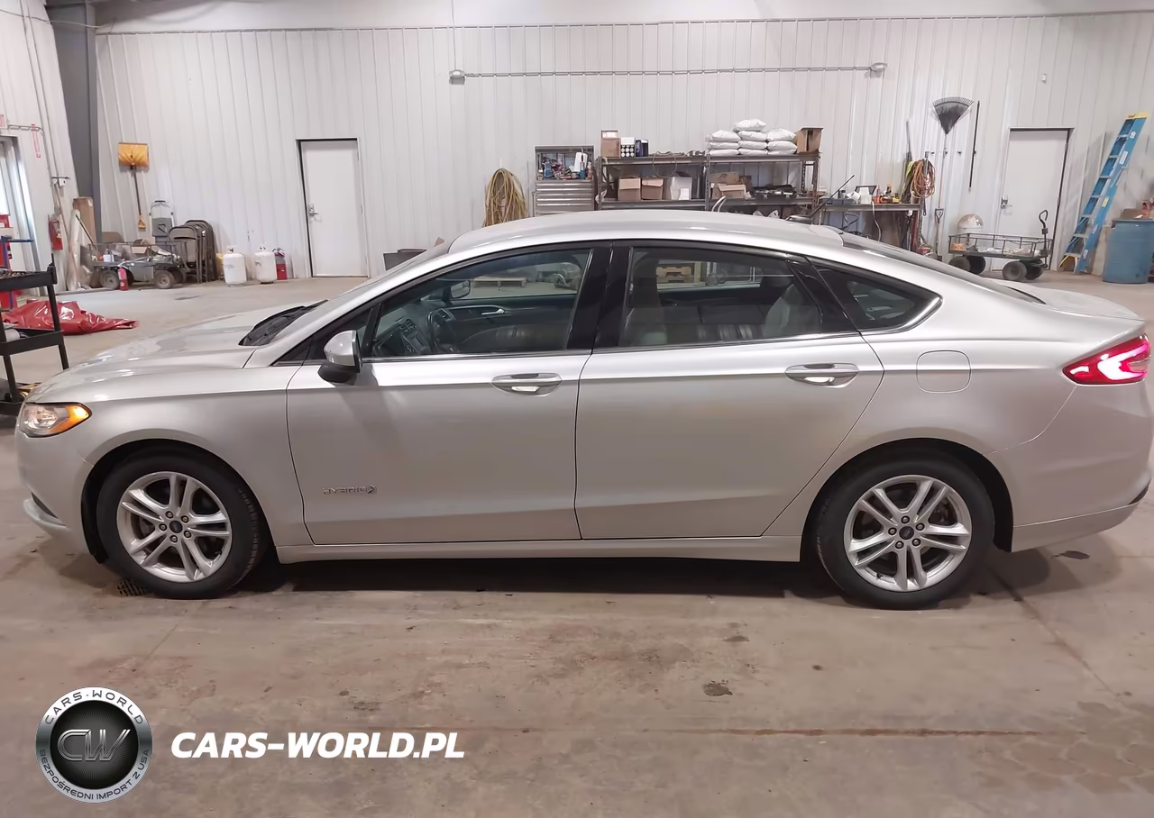 2018 Ford Fusion Hybrid S VIN:3FA6P0UU9JR122639 - 14