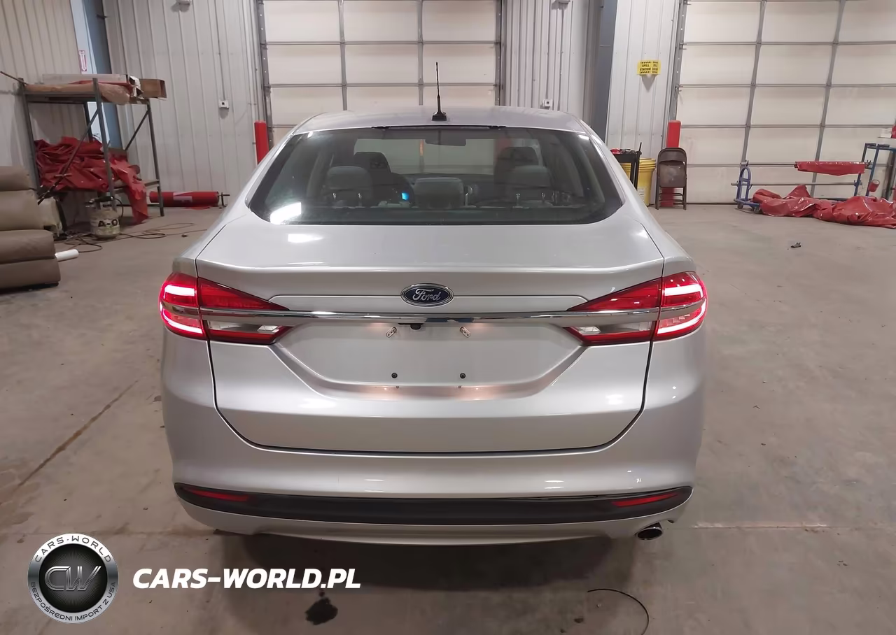 2018 Ford Fusion Hybrid S VIN:3FA6P0UU9JR122639 - 16