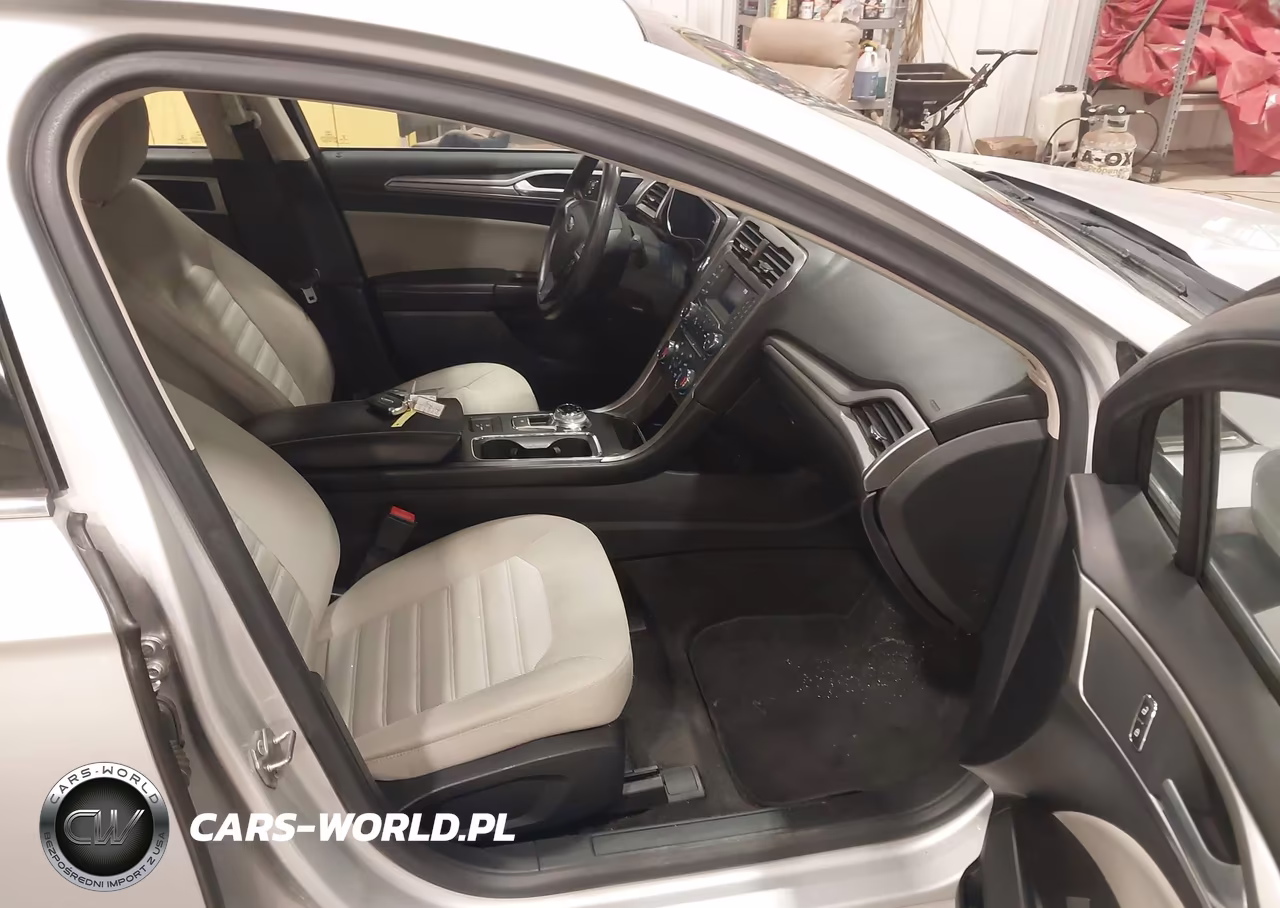2018 Ford Fusion Hybrid S VIN:3FA6P0UU9JR122639 - 5