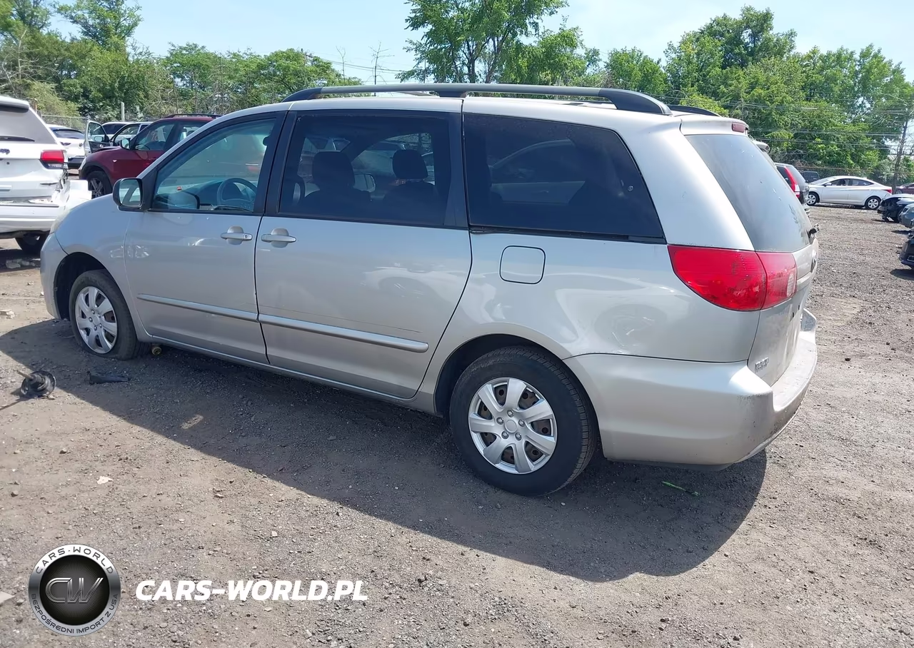 2006 Toyota Sienna Le VIN:5TDZA23C96S418813 - 3