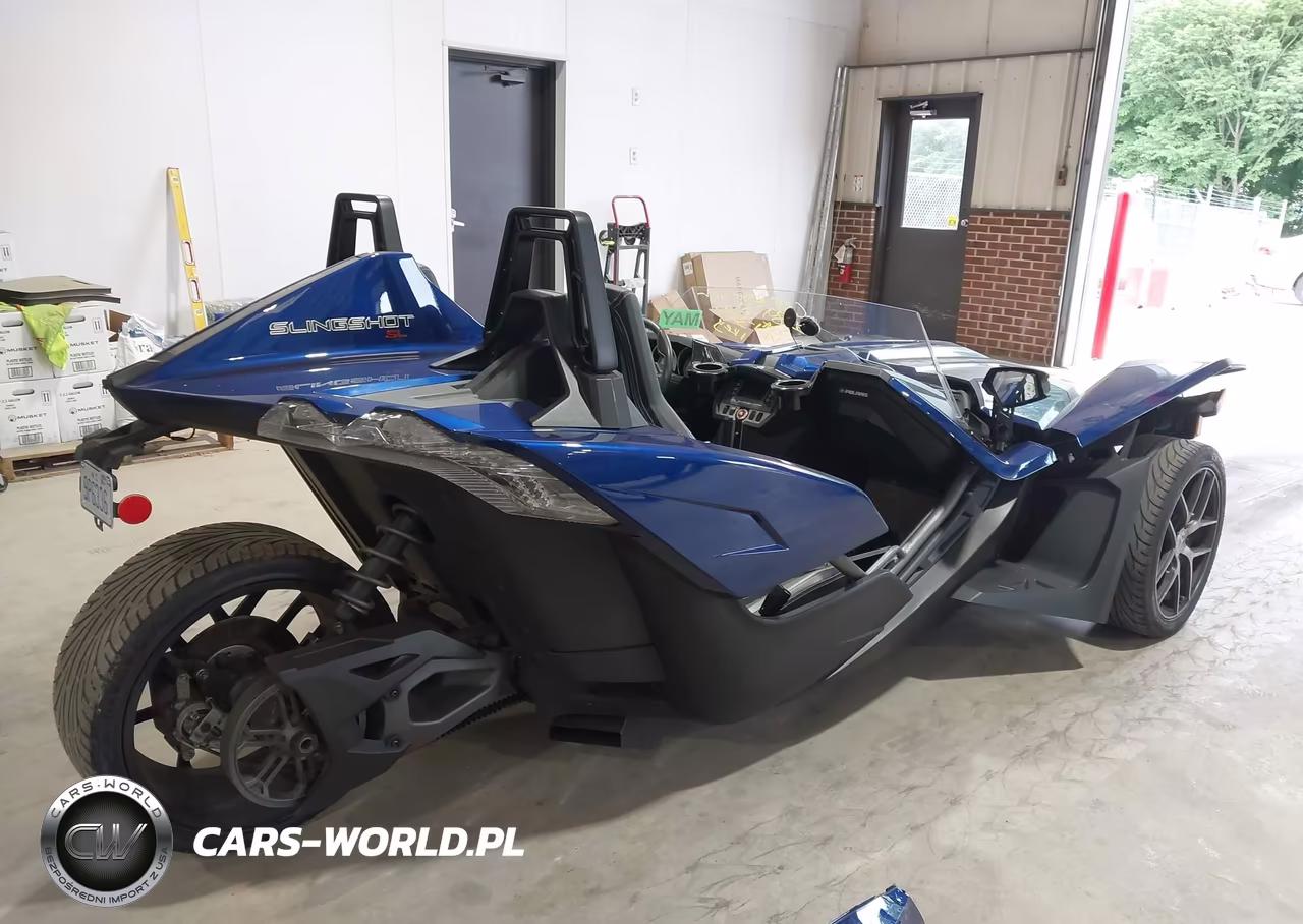 2017 Polaris Slingshot Sl VIN:57XAAPFA6H8123297 - 4