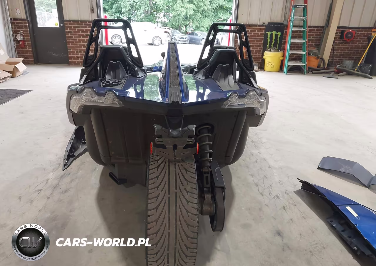 2017 Polaris Slingshot Sl VIN:57XAAPFA6H8123297 - 6