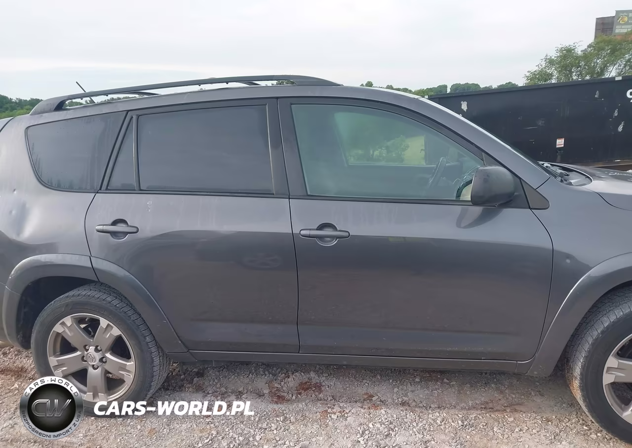 2011 Toyota Rav4 Sport VIN:2T3RF4DV3BW160861 - 13