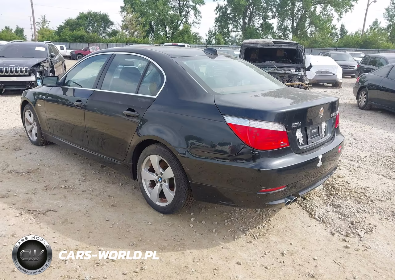 2008 BMW 528Xi VIN:WBANV13588CZ55947 - 3