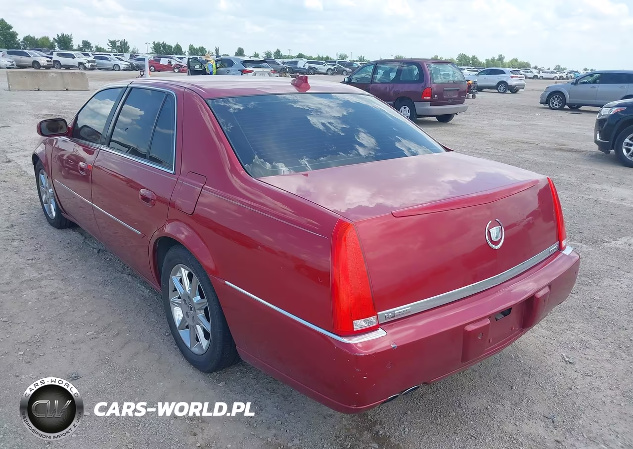 2011 Cadillac Dts Luxury Collection VIN:1G6KD5E68BU128766 - 3