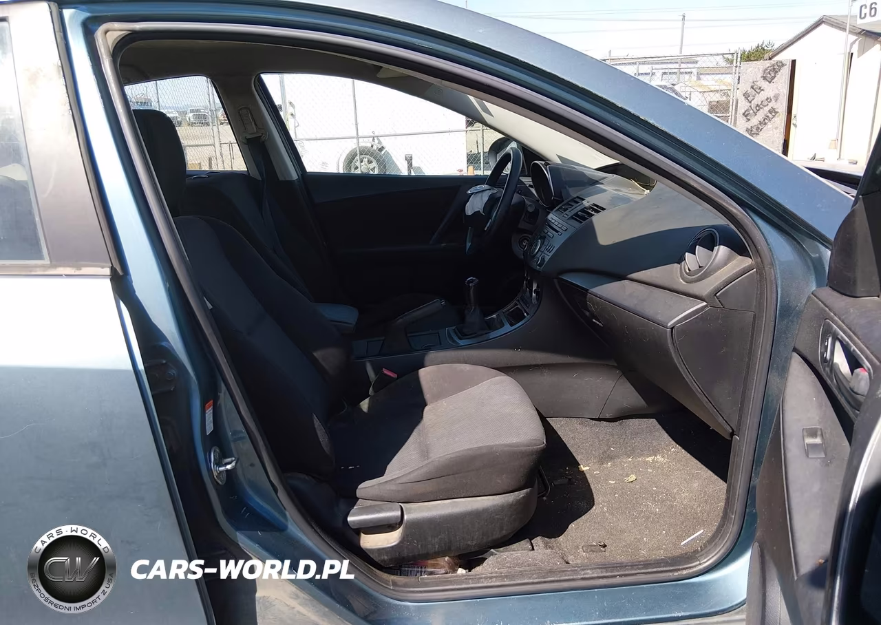 2011 Mazda Mazda3 I Sport VIN:JM1BL1UG9B1427834 - 5