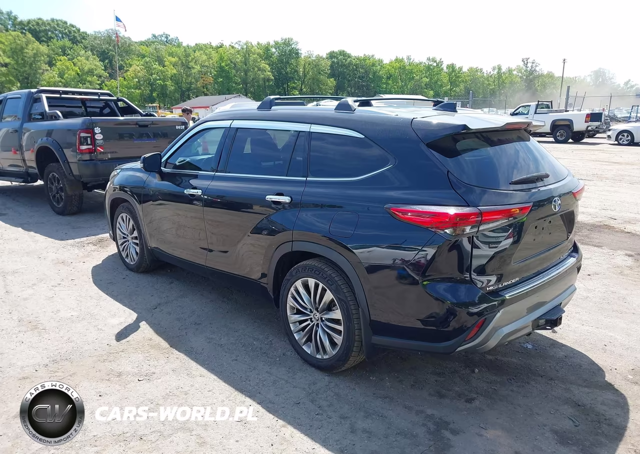 2021 Toyota Highlander Platinum VIN:5TDFZRBH0MS064811 - 3
