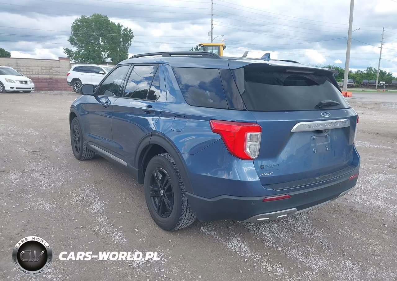 2020 Ford Explorer Xlt VIN:1FMSK8DH0LGA13632 - 3
