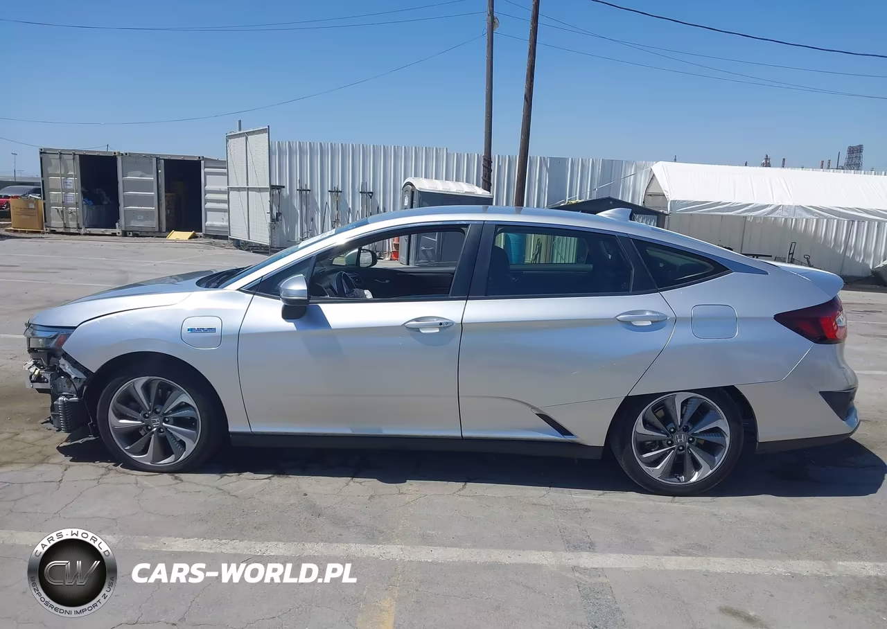 2018 Honda Clarity Plug-In Hybrid Touring VIN:JHMZC5F33JC006371 - 14