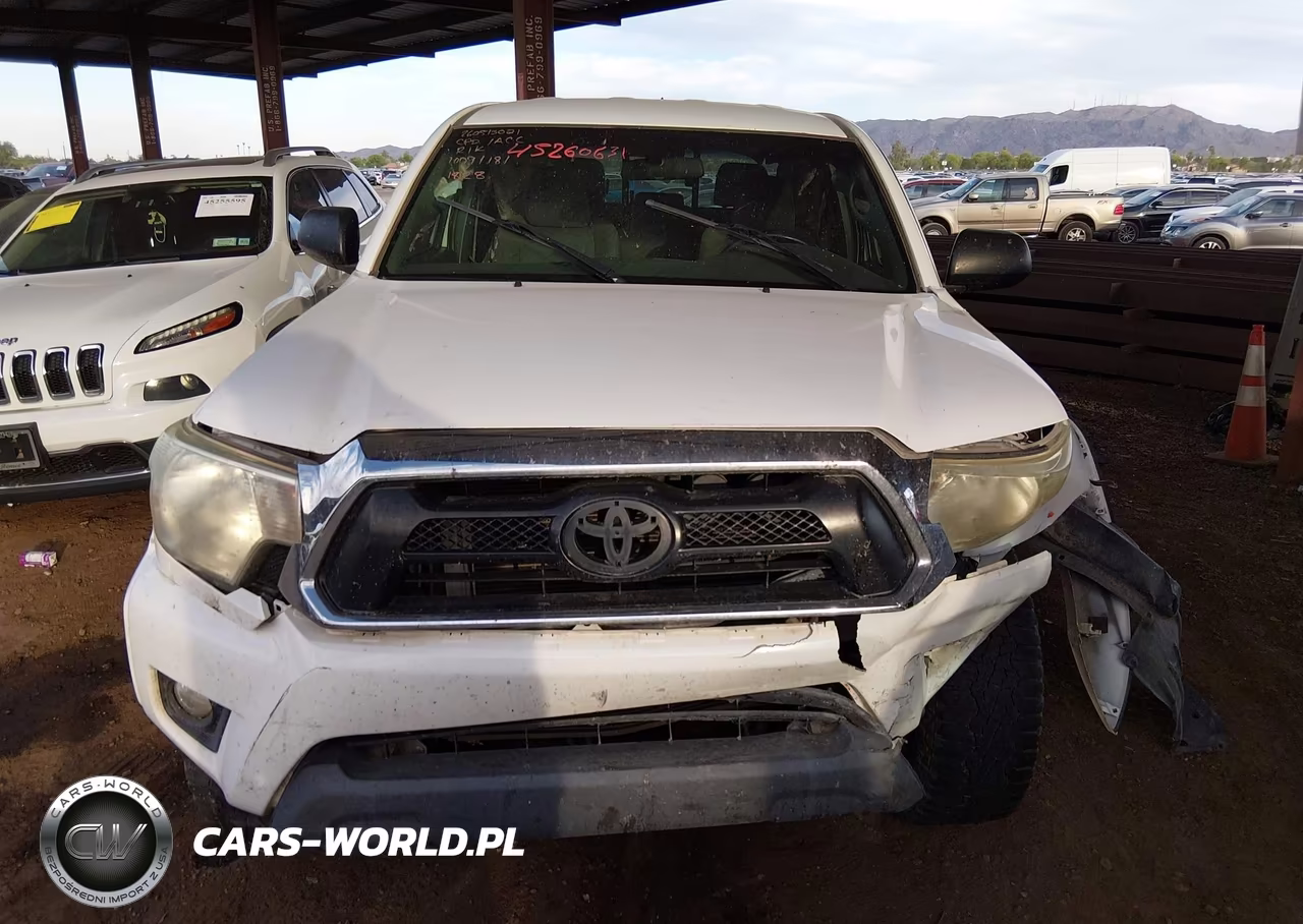 2015 Toyota Tacoma Prerunner V6 VIN:3TMJU4GN9FM191828 - 12