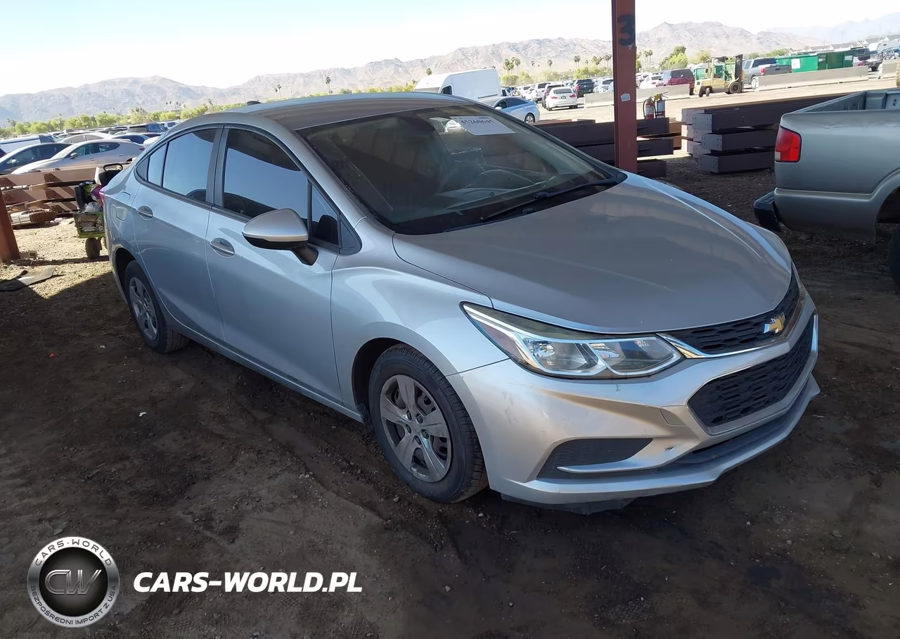 2018 Chevrolet Cruze Ls Auto – zdjęcie 1 z 16