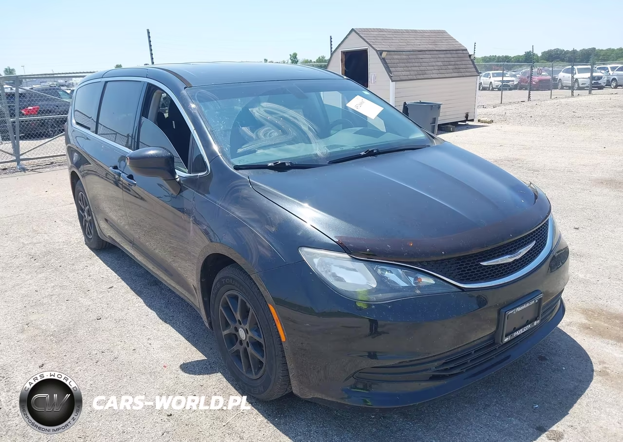 2017 Chrysler Pacifica Touring – zdjęcie 1 z 16