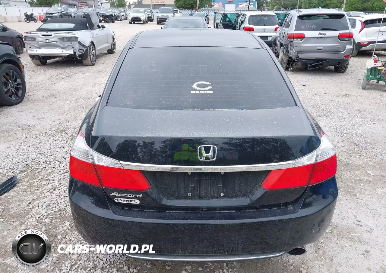 2015 Honda Accord Lx VIN:1HGCR2F35FA245168 - 16
