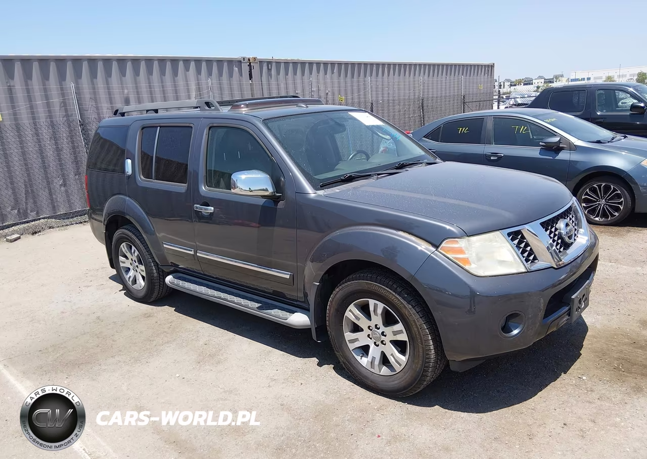 2012 Nissan Pathfinder Silver