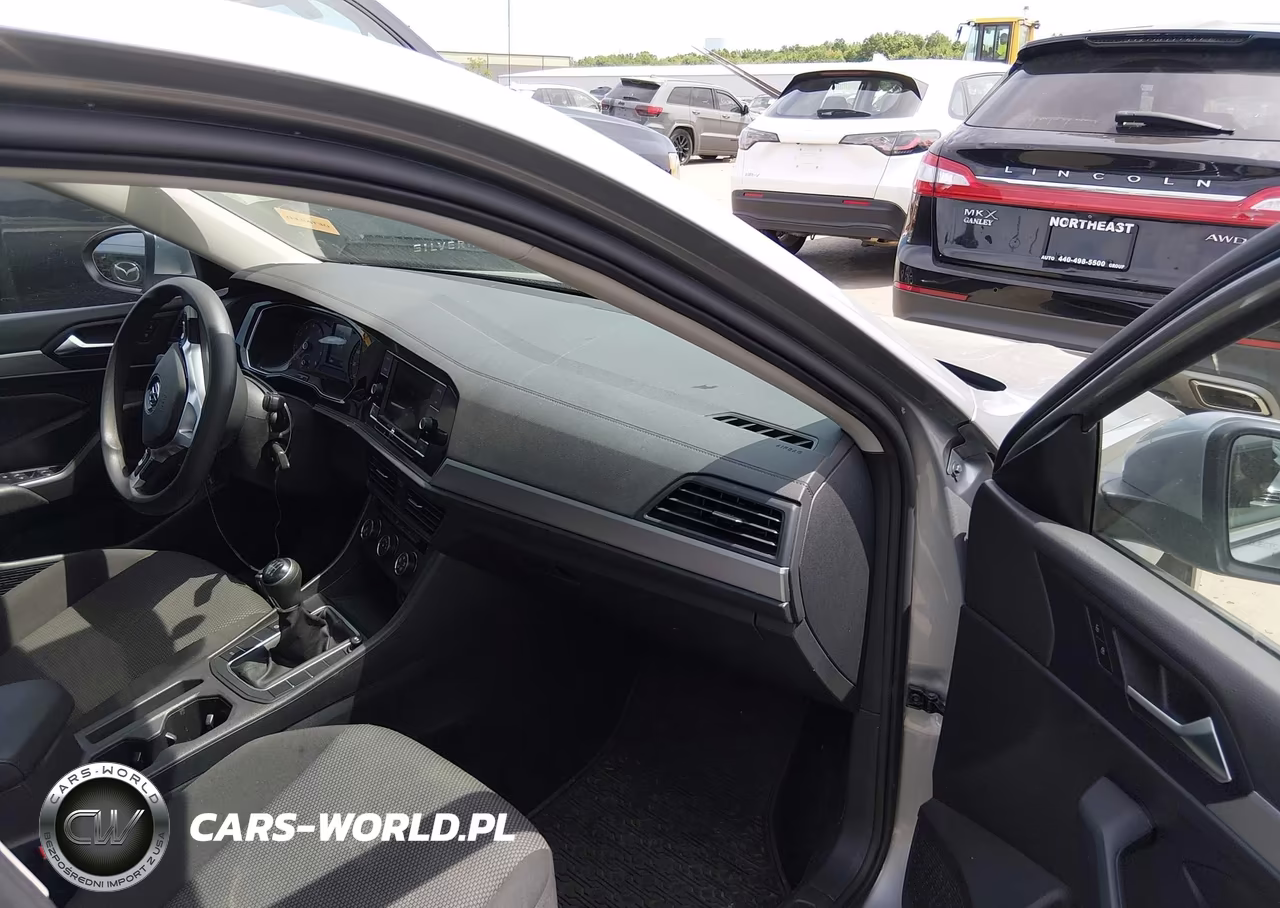 2021 Volkswagen Jetta VIN:3VWN57BU4MM071962 - 5