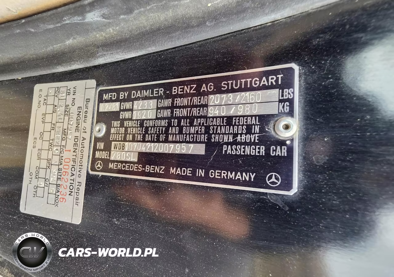 1981 Mercedes-Benz 280 Series VIN:WDB10704212007957 - 9