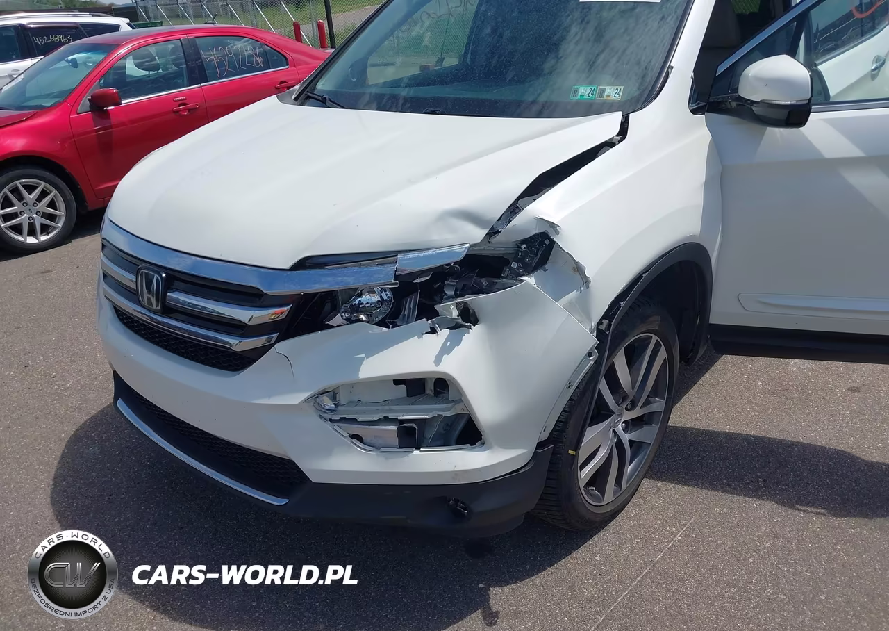 2017 Honda Pilot Elite VIN:5FNYF6H0XHB050345 - 6