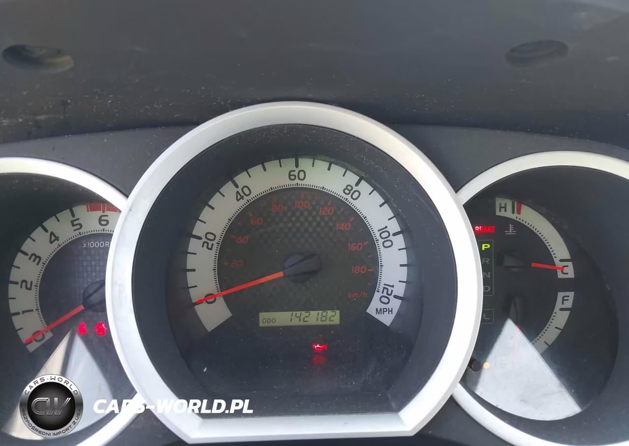 2015 Toyota Tacoma Base V6 VIN:5TFUU4EN5FX136657 - 16