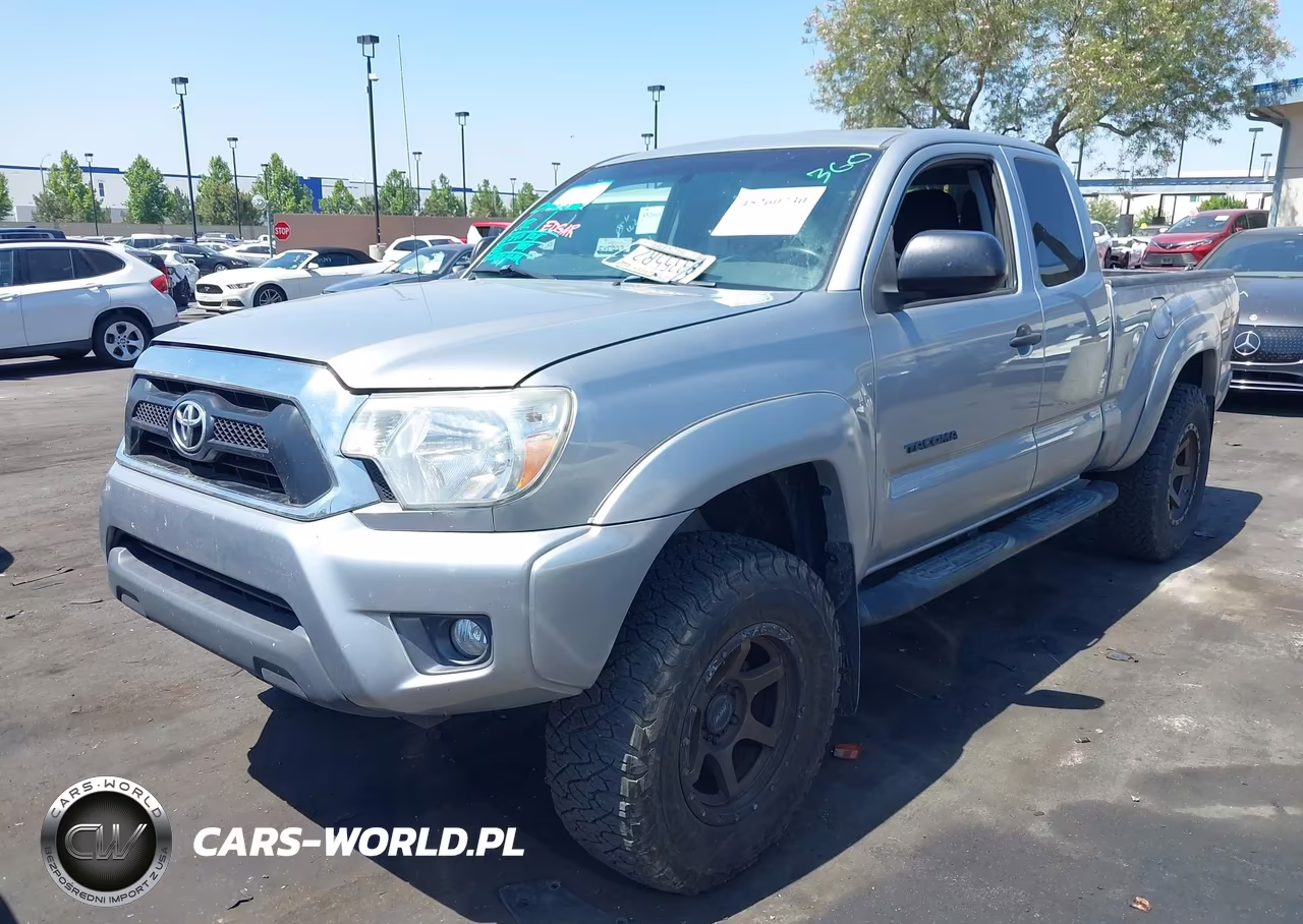 2015 Toyota Tacoma Base V6 VIN:5TFUU4EN5FX136657 - 2