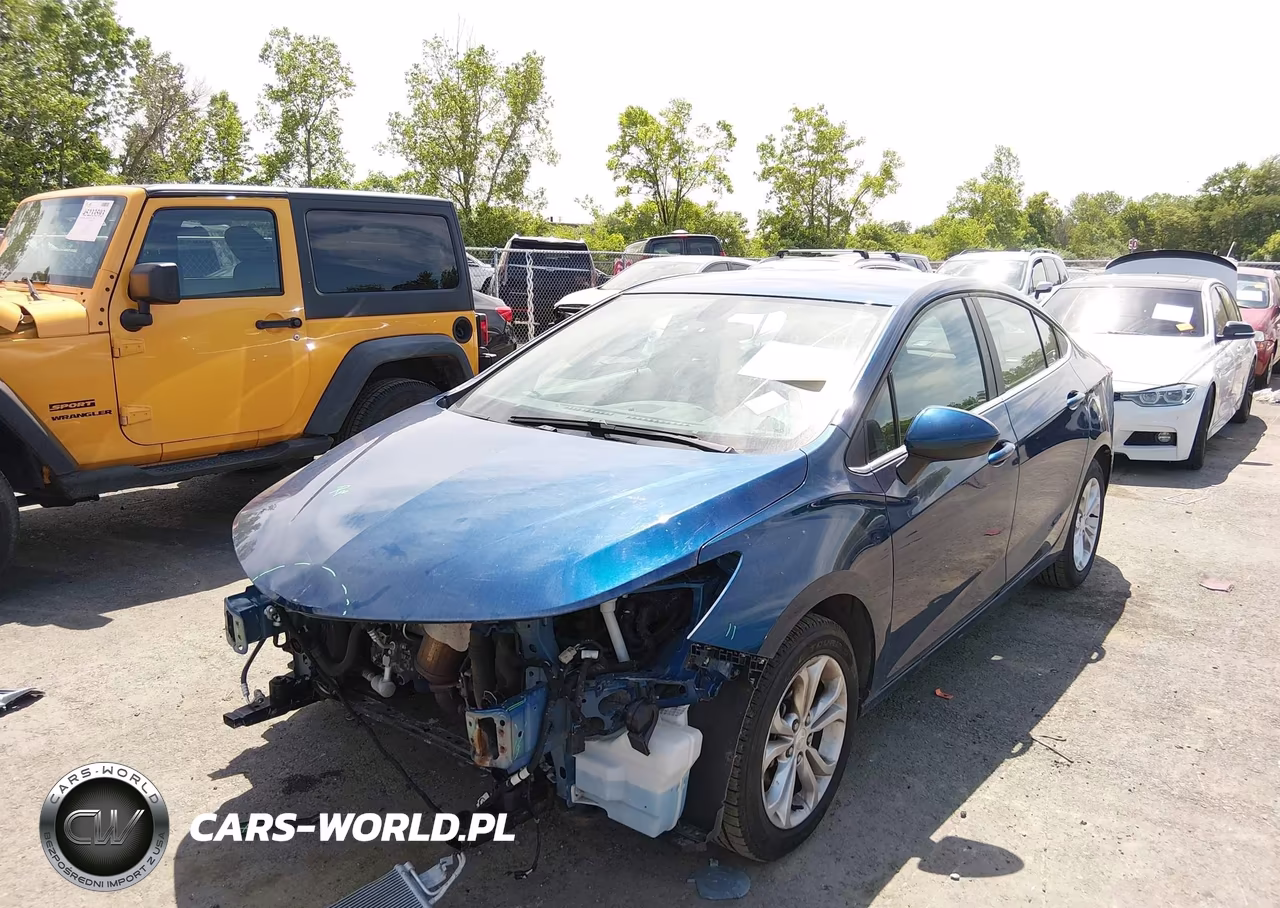 2019 Chevrolet Cruze Lt VIN:1G1BE5SM7K7119593 - 2
