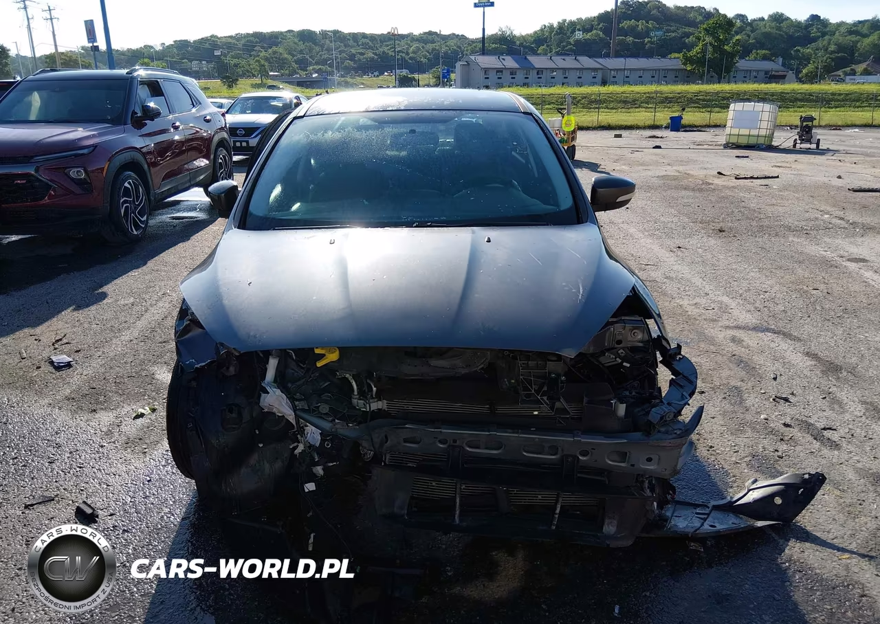 2016 Ford Focus Se VIN:1FADP3K25GL202943 - 12