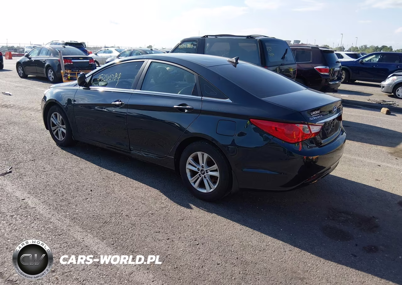 2013 Hyundai Sonata Gls VIN:5NPEB4AC4DH805945 - 3
