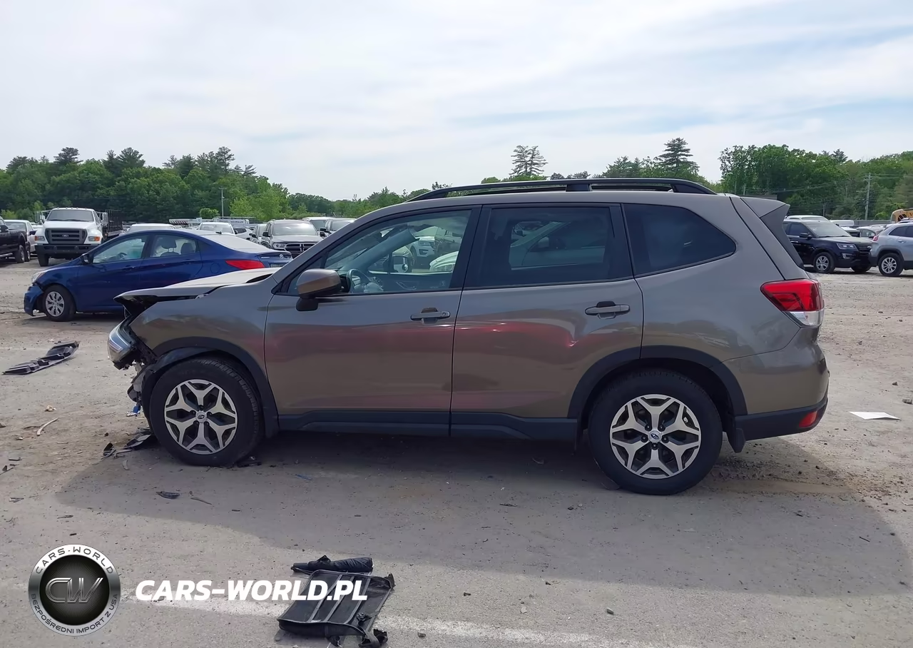 2020 Subaru Forester Premium VIN:JF2SKAJC2LH496895 - 15