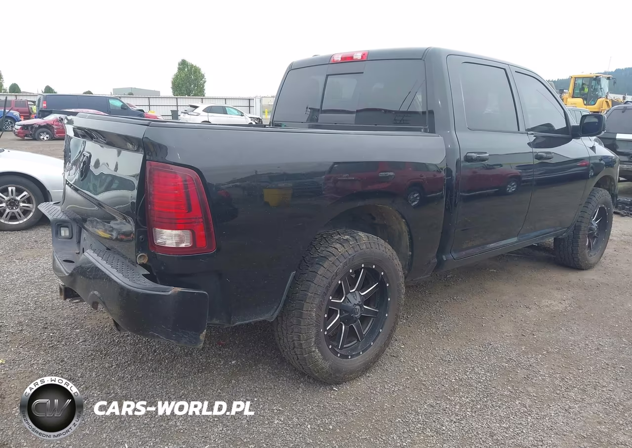 2014 Ram 1500 Sport VIN:1C6RR7MT2ES261594 - 4
