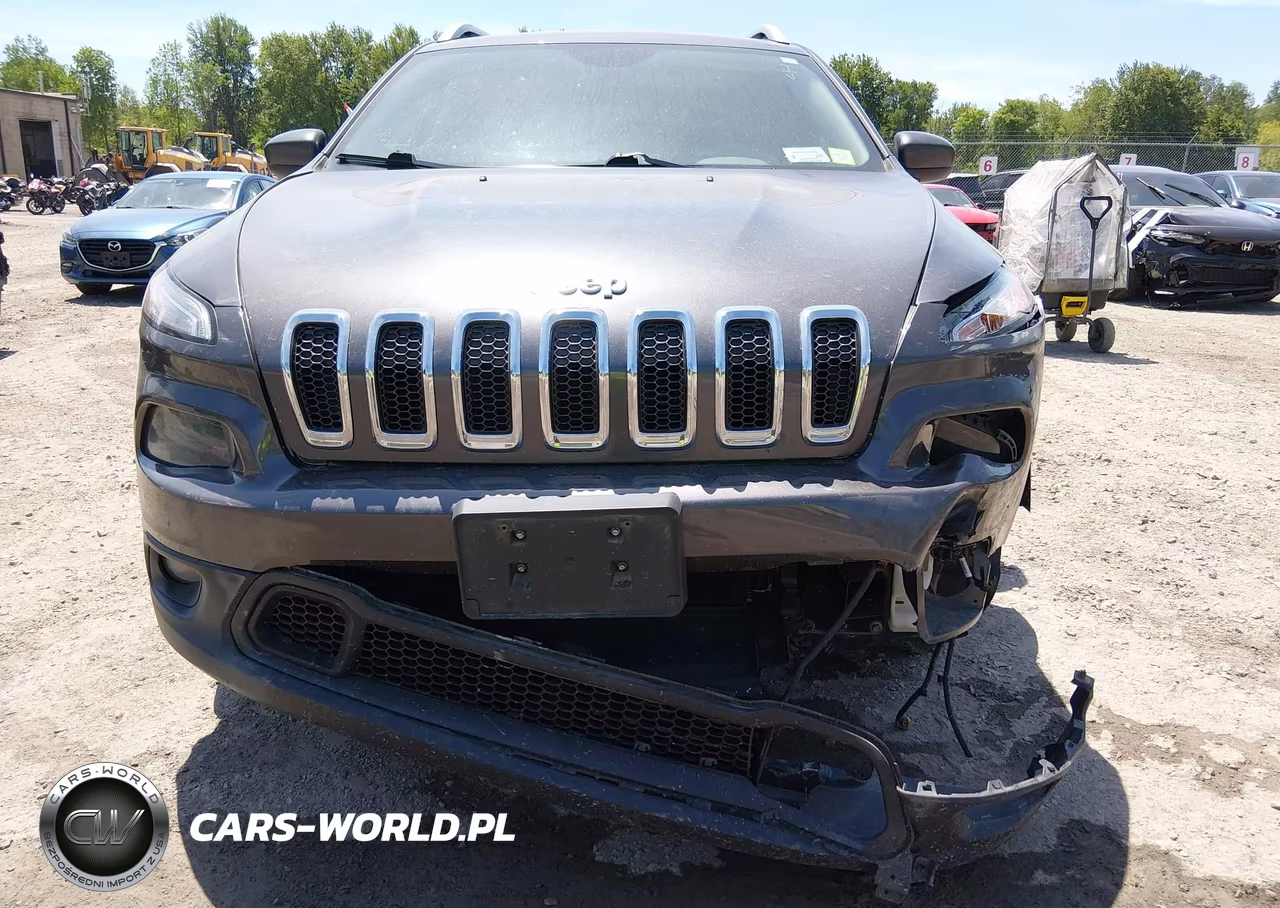 2015 Jeep Cherokee Latitude VIN:1C4PJMCB7FW544923 - 12
