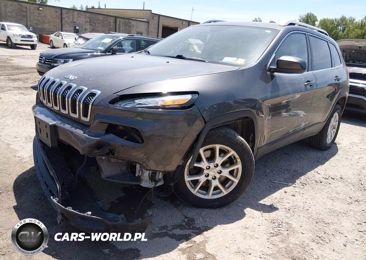 2015 Jeep Cherokee Latitude VIN:1C4PJMCB7FW544923 - 2