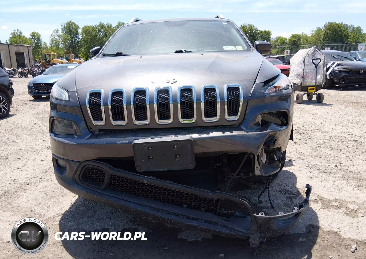 2015 Jeep Cherokee Latitude VIN:1C4PJMCB7FW544923 - 6