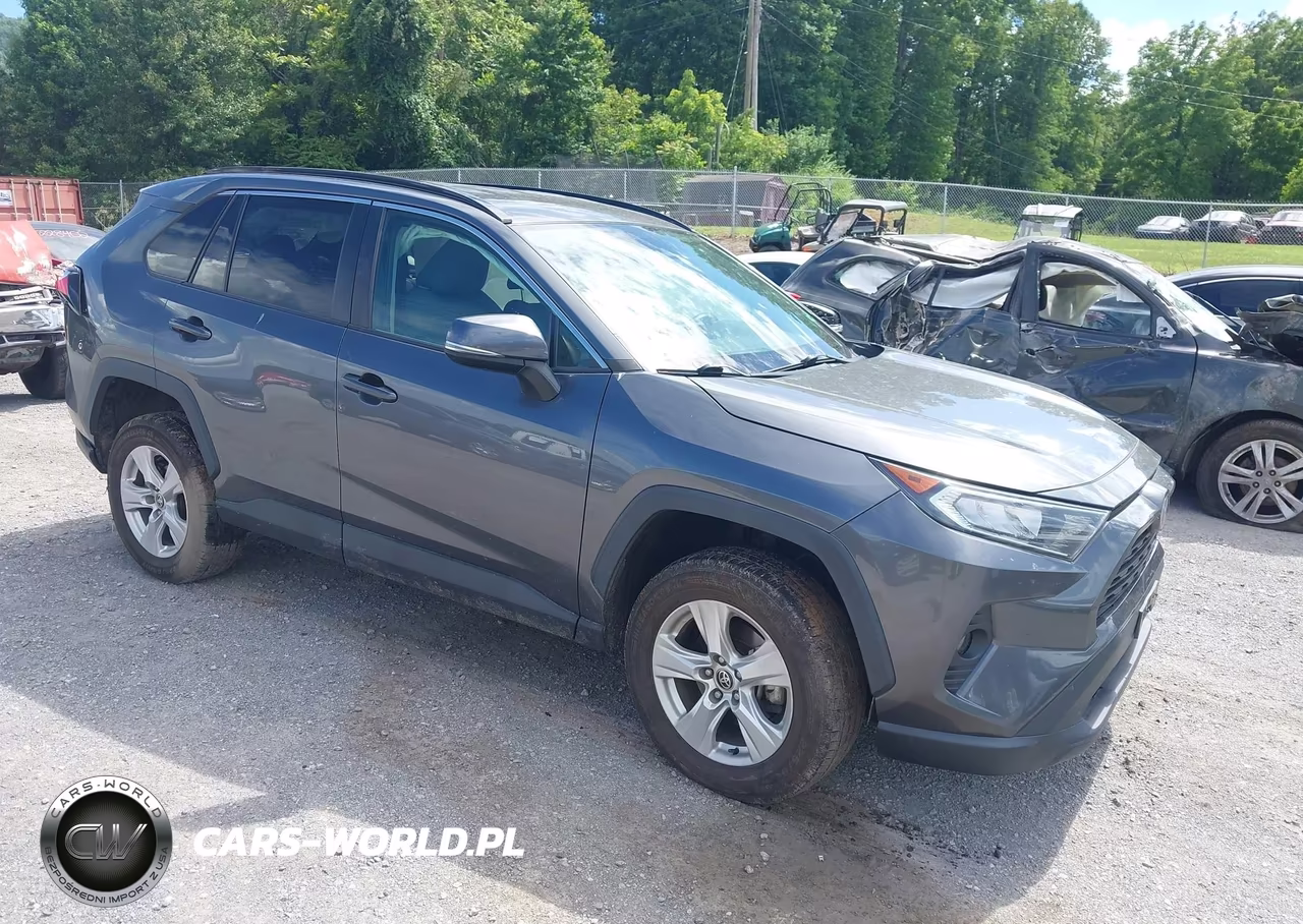 2021 Toyota Rav4 Xle – zdjęcie 1 z 17
