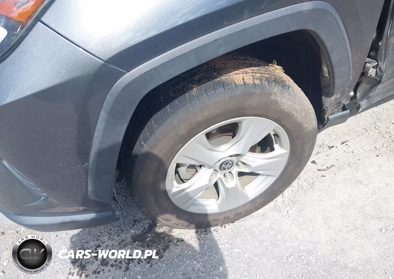 2021 Toyota Rav4 Xle VIN:2T3P1RFV7MC197464 - 12